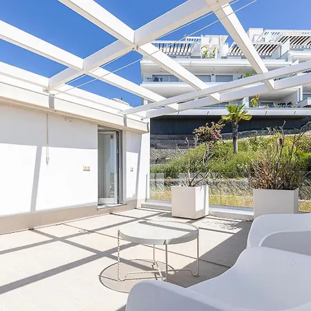 Apartman Stunning Three Bedroom Townhouse With Great Views! Estepona