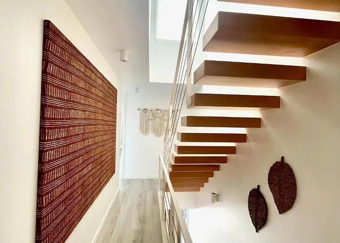 Stunning Three Bedroom Townhouse With Great Views! Appartamento Estepona