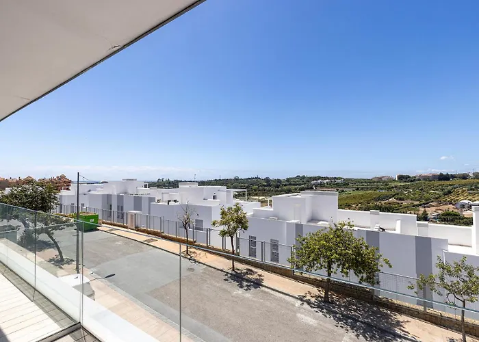 Stunning Three Bedroom Townhouse With Great Views! Estepona