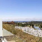 Stunning Three Bedroom Townhouse With Great Views! Διαμέρισμα Εστεπόνα
