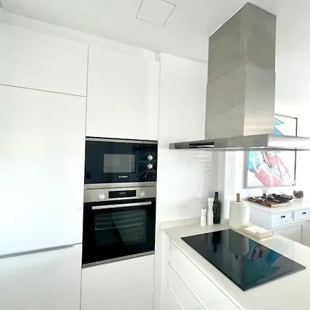 Stunning Three Bedroom Townhouse With Great Views! * Estepona