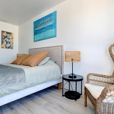 Stunning Three Bedroom Townhouse With Great Views!