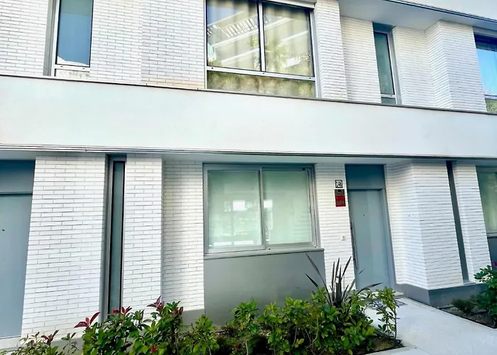 Stunning Three Bedroom Townhouse With Great Views! * Estepona