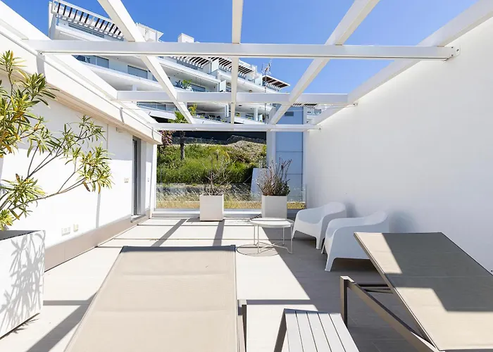 Stunning Three Bedroom Townhouse With Great Views! * Estepona