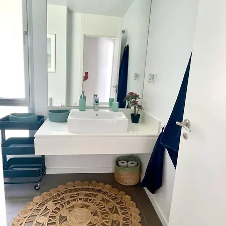 Stunning Three Bedroom Townhouse With Great Views! Lejlighed *