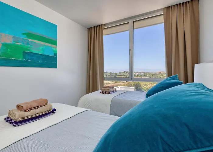 Stunning Three Bedroom Townhouse With Great Views! Estepona